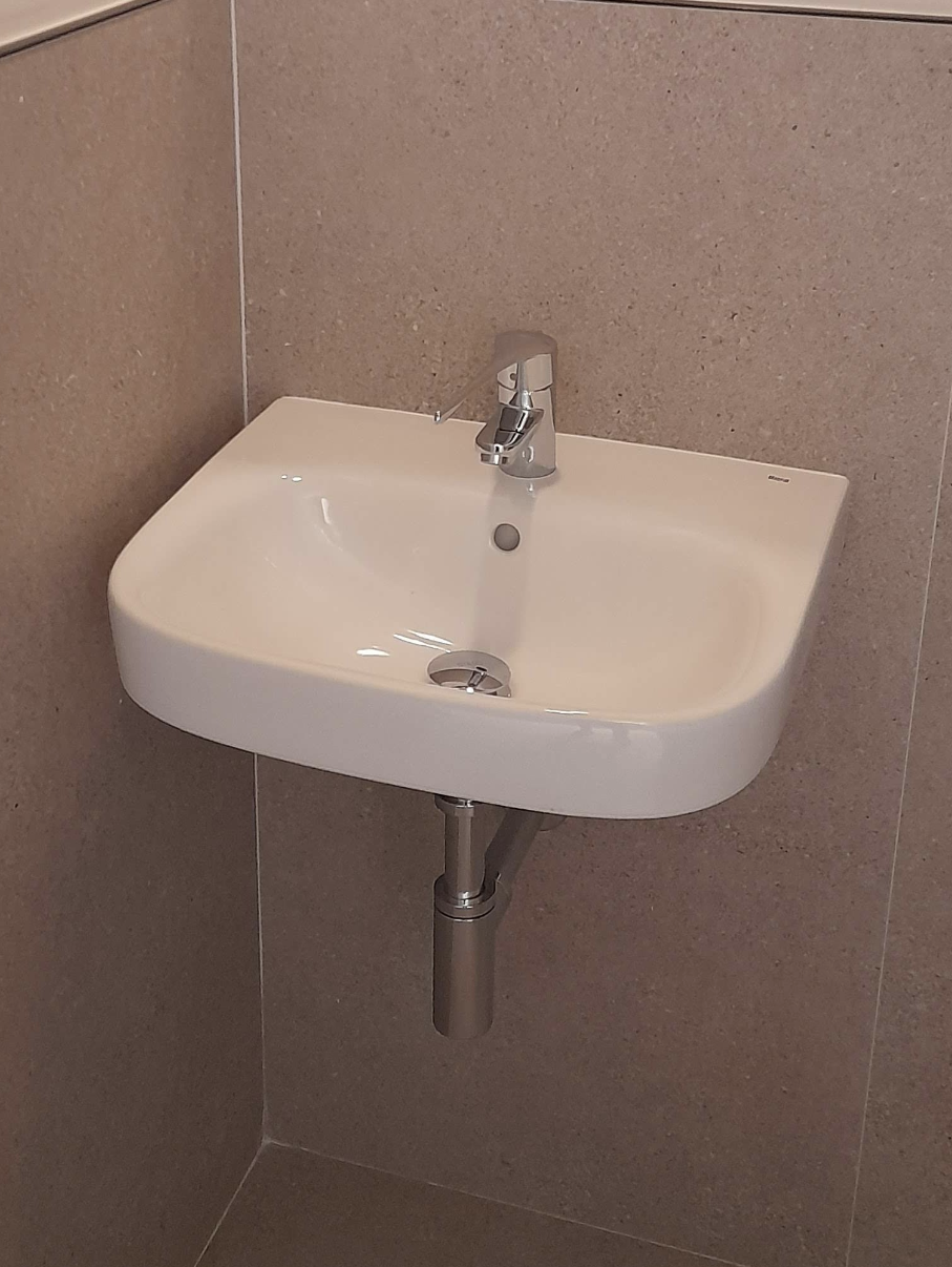 Lavabo Compacto Roca Debba 400x320mm mural con rebosadero blanco seno centrado